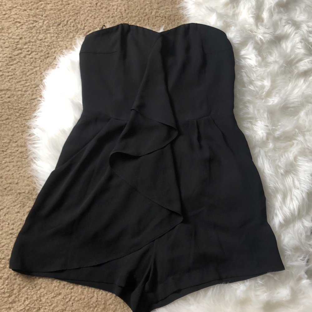 Express Black Ruffle Romper Size 2